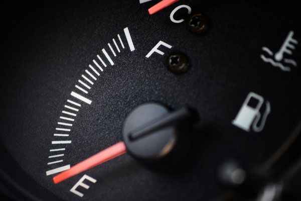 Почему фактическая емкость автомобильных топливных баков больше ...